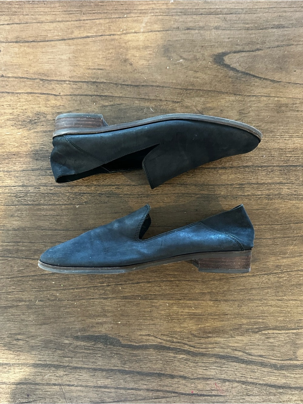 Lucky Brand Cahill Women’s 9M Dark Navy Blue Leather Loafers Slip On Flats